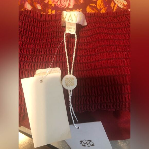 NWT WAYF Rust-Red Rose Elastic Shoulder Sleeves Neck.100% Cotton Inside Lined - Picture 7 of 7